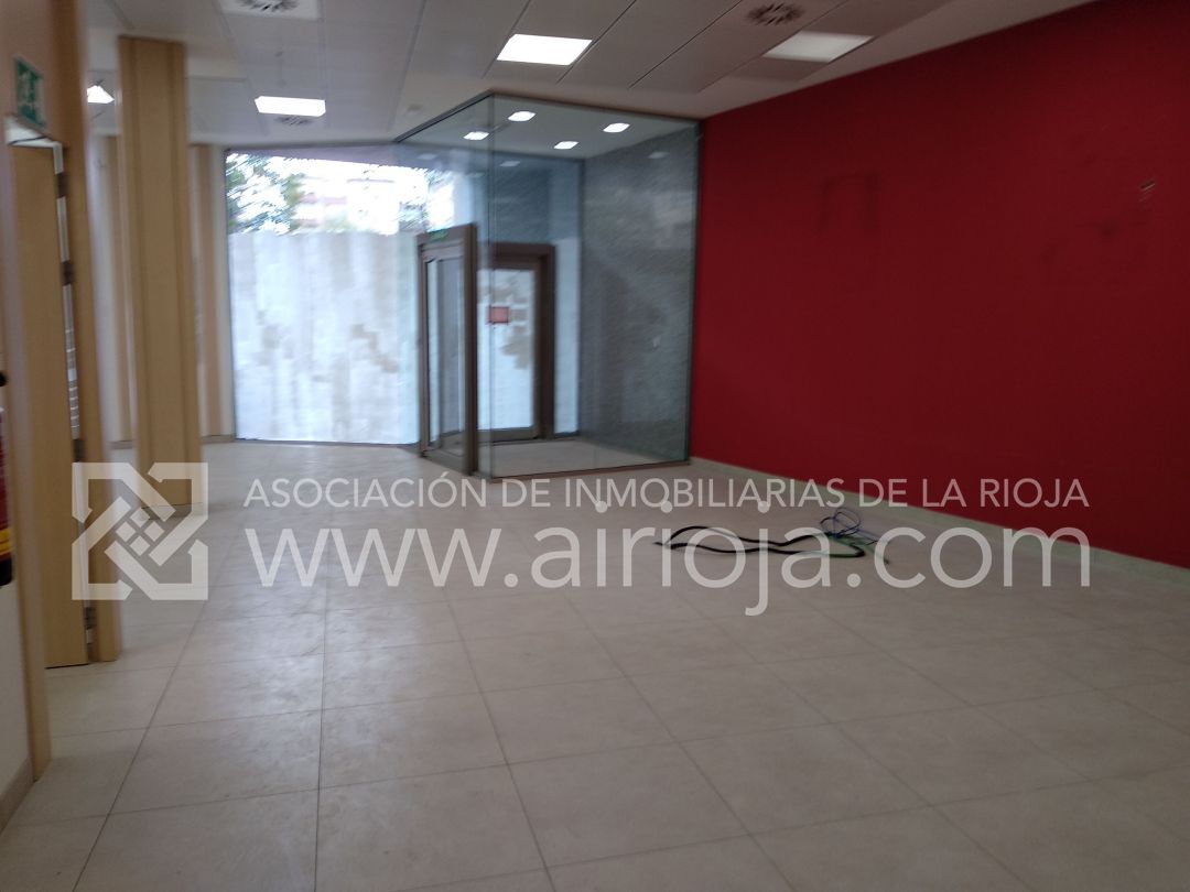 Logroño, LAR 26003 - Lot 1 - - Photo intérieure - Image 2 of 4