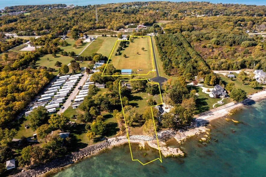 3621 NE Catawba Rd, Port Clinton, OH à vendre - Aérien – Image 1 sur 39