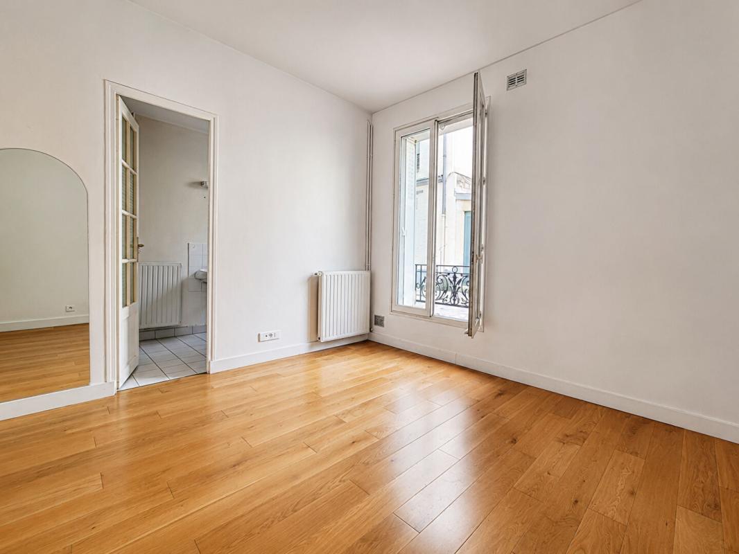Bureau dans Paris à vendre Photo de l’immeuble– Image 1 sur 6