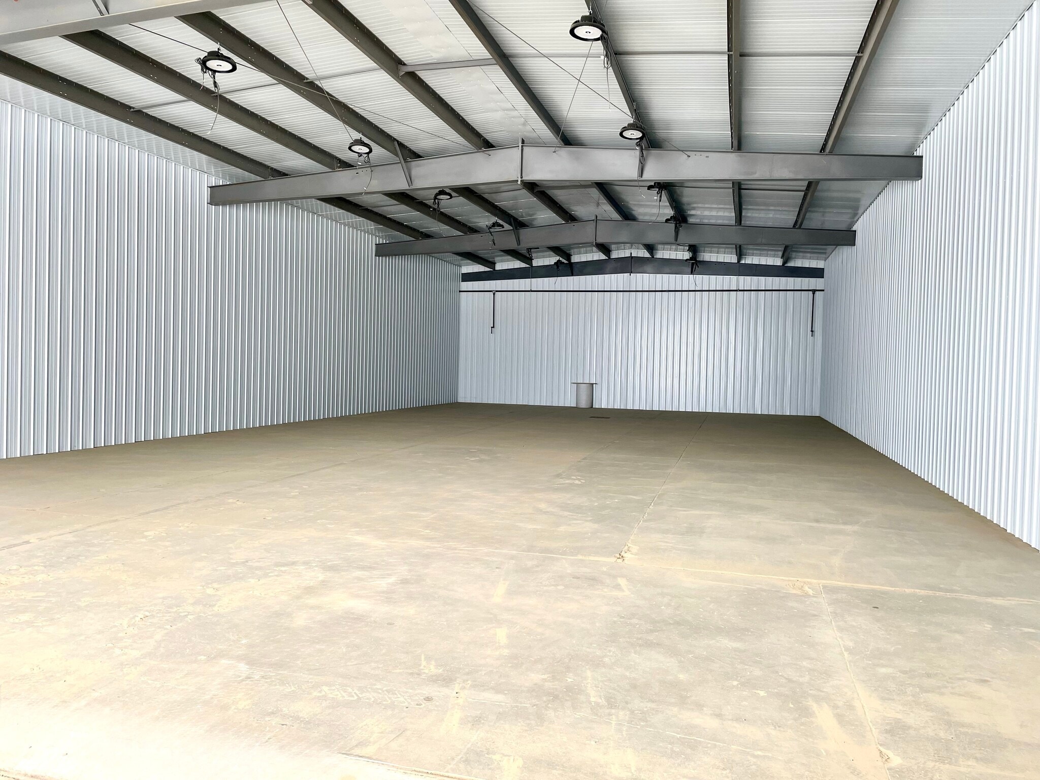 1709 E Hwy 20, Lawton, IA à louer Photo intérieure– Image 1 sur 5