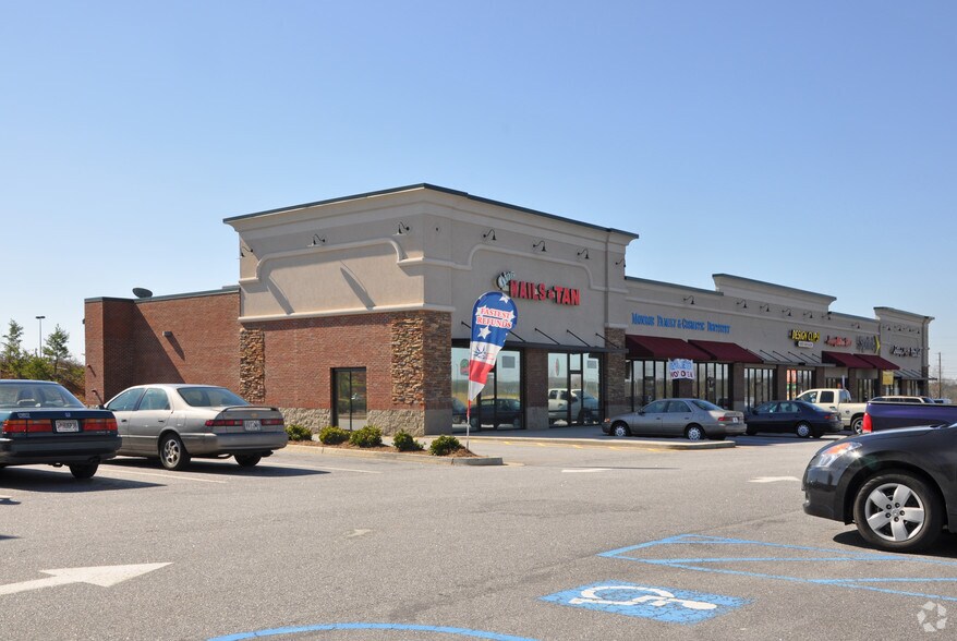 2120 W Spring St, Monroe, GA à vendre - Photo principale – Image 1 sur 27