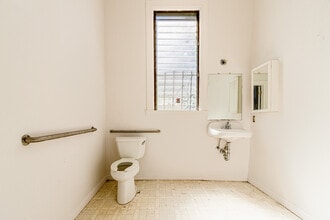 270 Divisadero St, San Francisco, CA à louer Photo intérieure– Image 1 sur 12