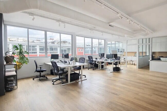 Plus de détails pour Bureau à louer