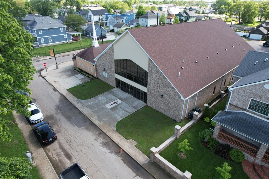 1831 Bellefontaine St, Indianapolis, IN à vendre - Photo de l’immeuble – Image 1 sur 13