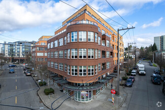 Plus de détails pour 410 NE 70th St, Seattle, WA - Logement à vendre