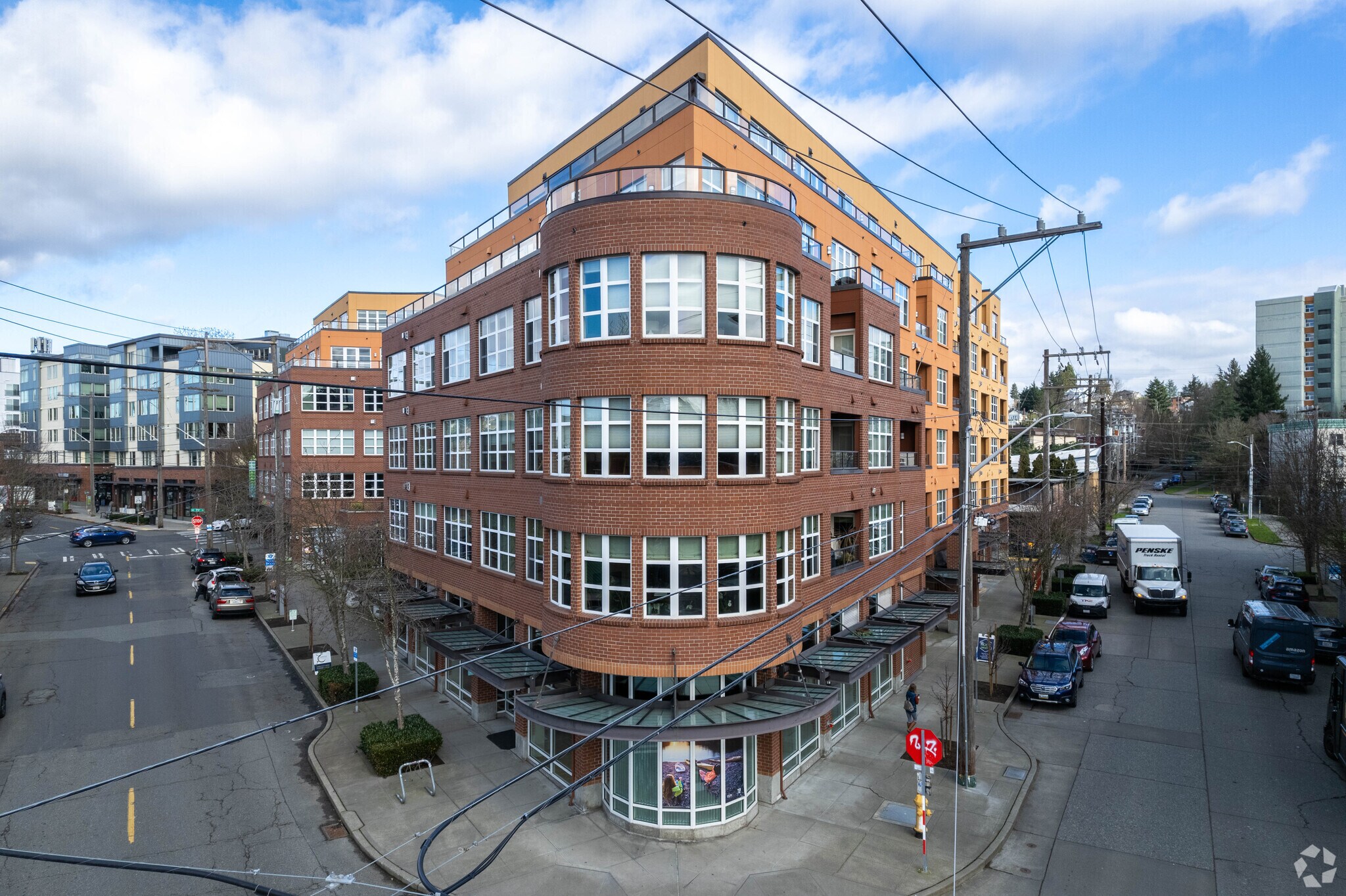 414 NE 70th St, Seattle, WA à vendre Photo principale– Image 1 sur 12