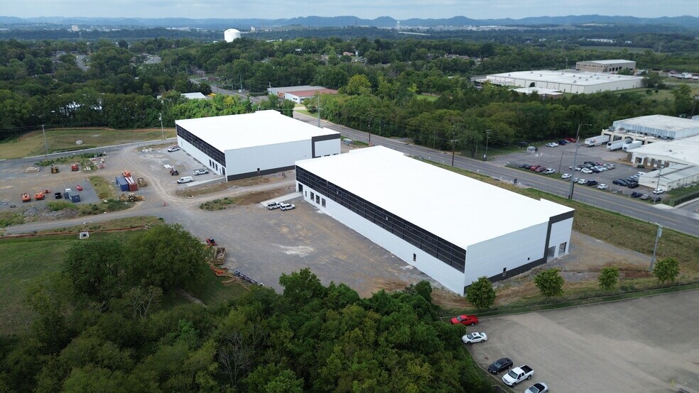 1600 County Hospital Rd, Nashville, TN à louer - Photo de l’immeuble – Image 3 sur 7
