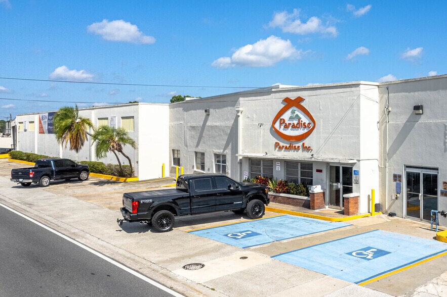 1200 W Martin Luther King Blvd, Plant City, FL à louer - Photo de l’immeuble – Image 2 sur 17
