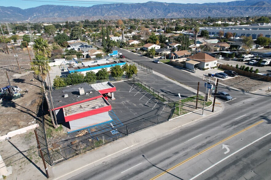 1820 W 5th St, San Bernardino, CA à vendre - Photo principale – Image 1 sur 10