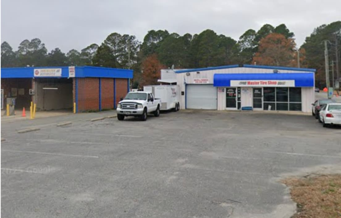 1302 N Brightleaf Blvd, Smithfield, NC à louer Photo principale– Image 1 sur 2