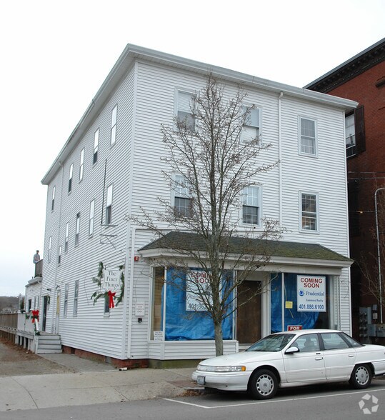 7 Main St, North Kingstown, RI à louer - Photo de l’immeuble – Image 1 sur 57