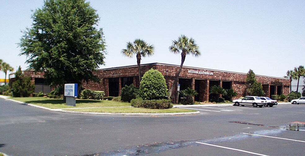 5345-5351 Great Oak Dr, Lakeland, FL à louer - Photo de l’immeuble – Image 3 sur 24