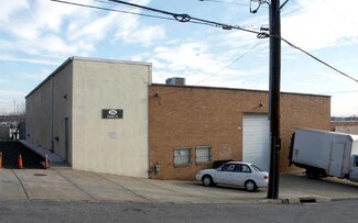 Plus de détails pour 194 Daniel St, Hackensack, NJ - Industriel/Logistique à vendre