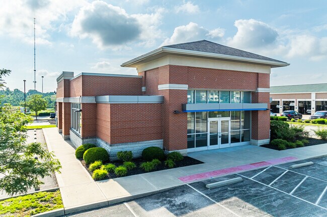 Plus de détails pour 8115 Highland Pointe Dr, West Chester, OH - Local commercial à vendre