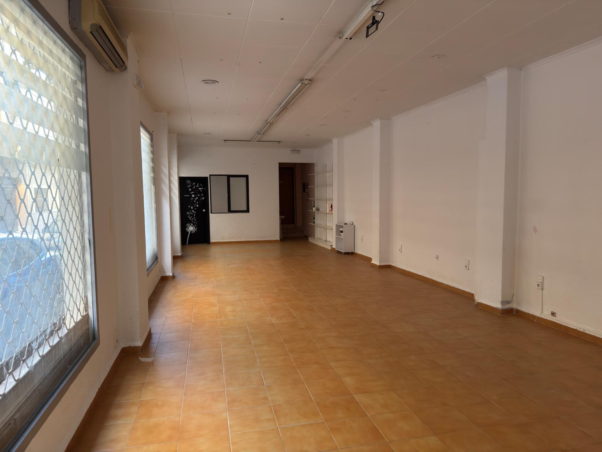 Carrer de Domenec Gamieta, 39-39, Algemesí, Valencia à louer Photo intérieure– Image 1 sur 7