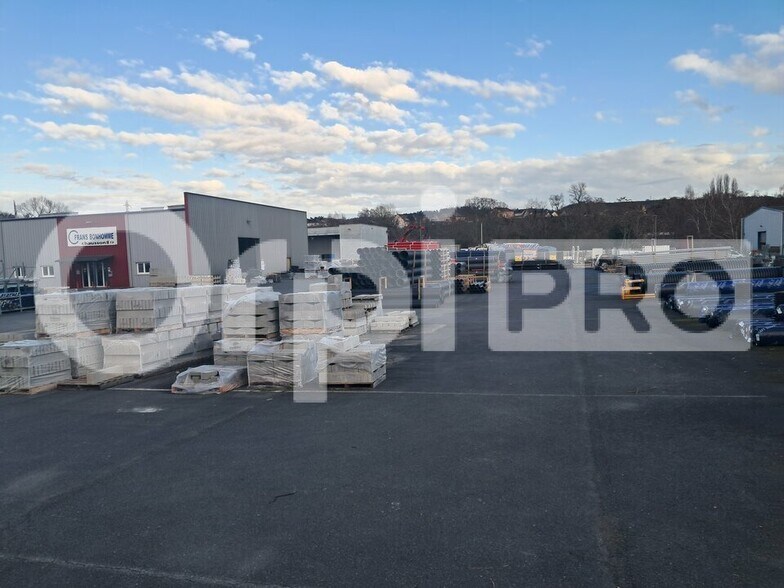 Industriel/Logistique dans Montluçon à louer - Photo de l’immeuble – Image 2 sur 8