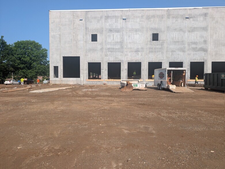 249 Pomeroy Rd, Parsippany, NJ à louer - Photo de l’immeuble – Image 3 sur 6