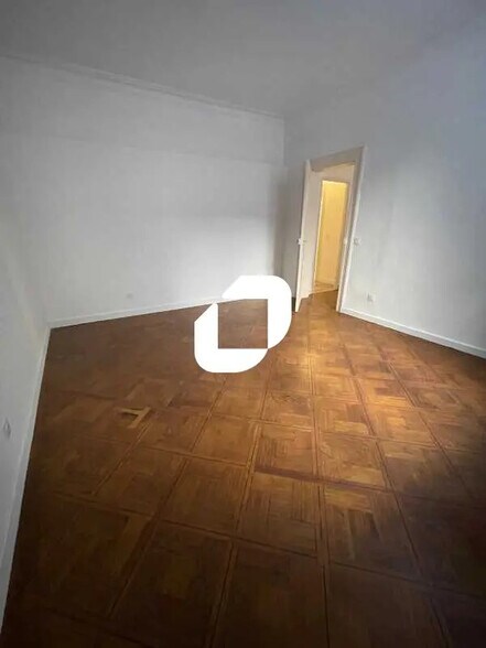 Bureau dans Montpellier à vendre - Photo de l’immeuble – Image 3 sur 17