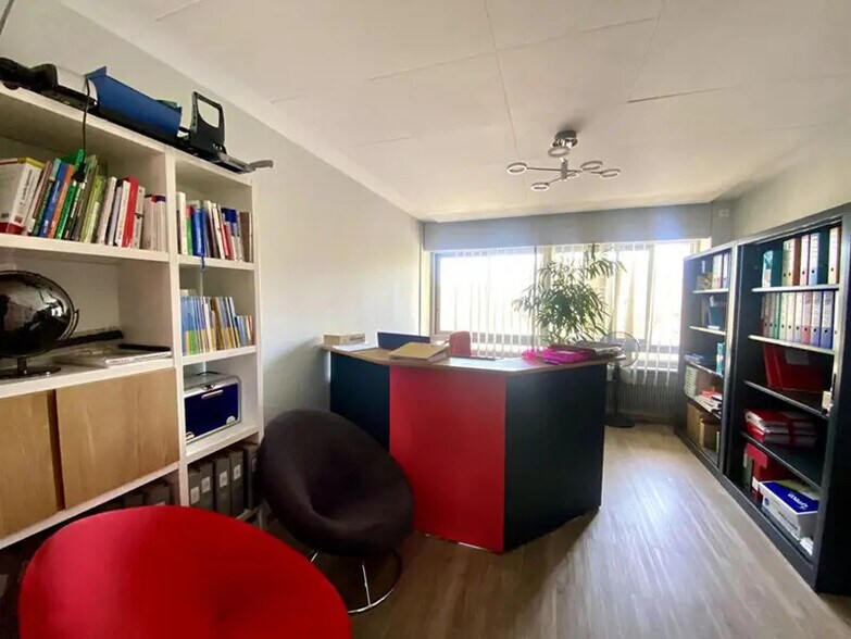Bureau dans Limoges à vendre - Photo intérieure – Image 2 sur 5