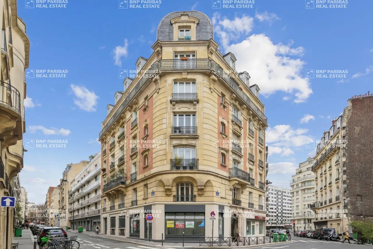 Bureau dans Paris à louer Photo de l’immeuble– Image 1 sur 8