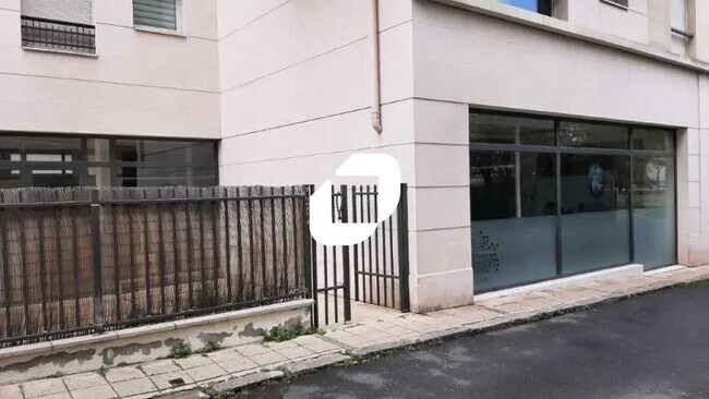 Plus de détails pour Bureau à vendre