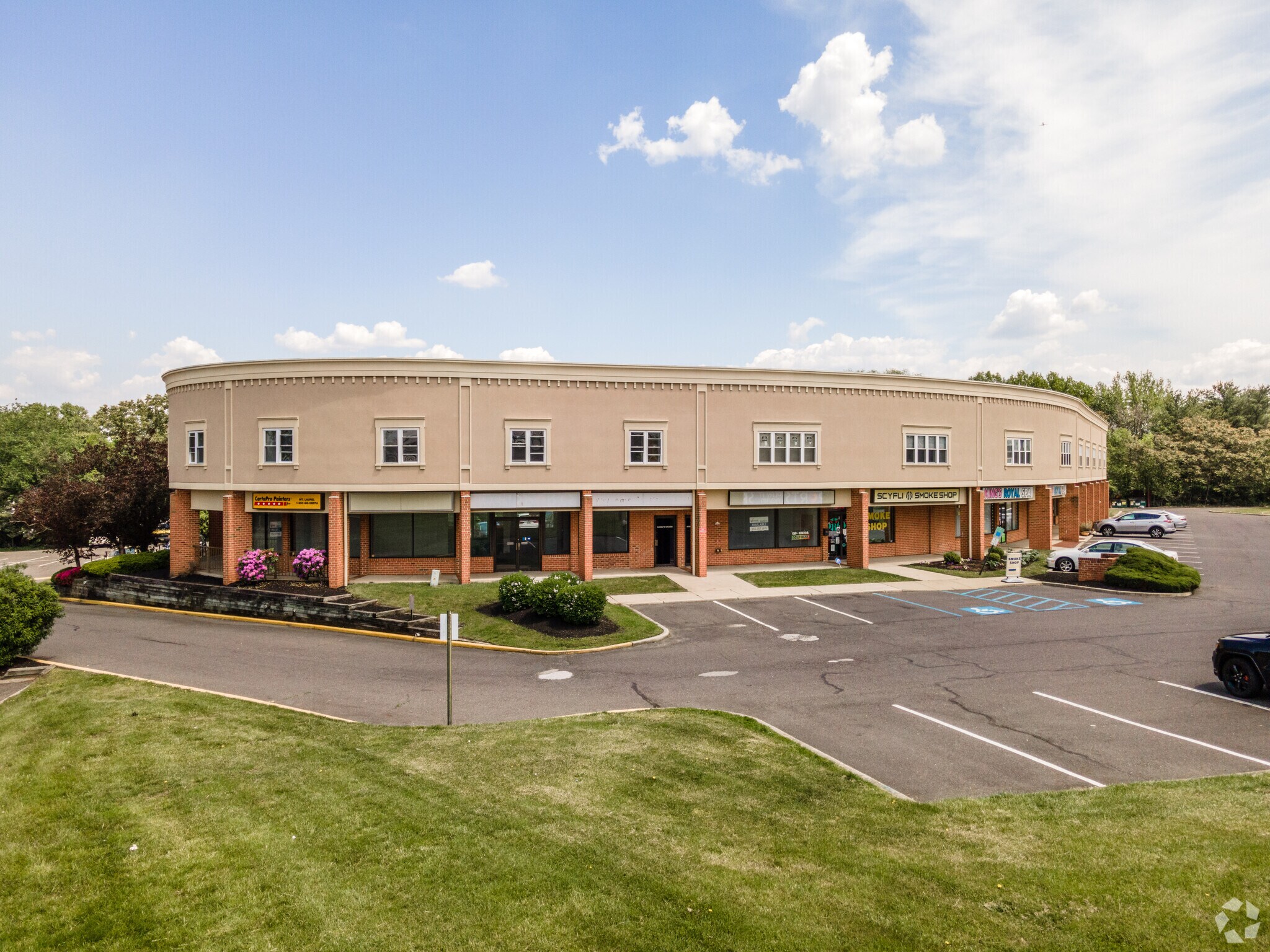 4201 Church Rd, Mount Laurel, NJ à louer Photo principale– Image 1 sur 11