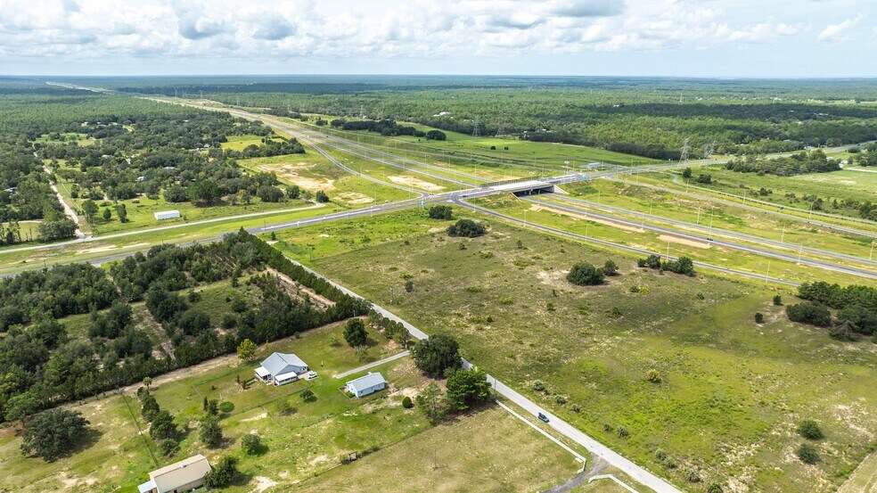 6592 Georgian Rd, Homosassa, FL à vendre - Photo de l’immeuble – Image 3 sur 6