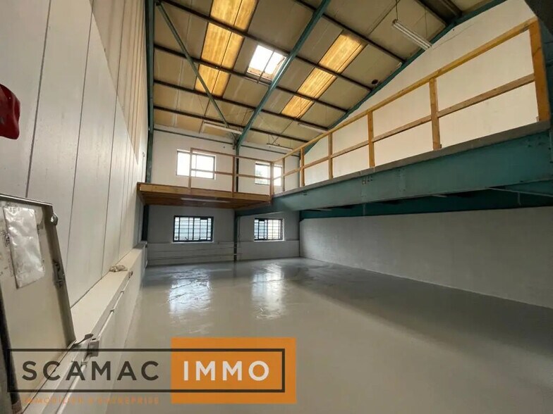 6 Rue De La Closerie, 91090 Lisses, Lisses à louer - Photo de l’immeuble – Image 3 sur 9