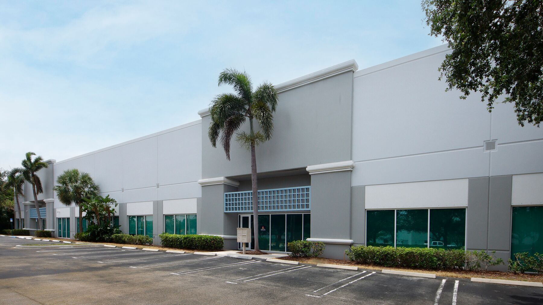 1300-1380 Park Central Blvd S, Pompano Beach, FL à louer Photo principale– Image 1 sur 10
