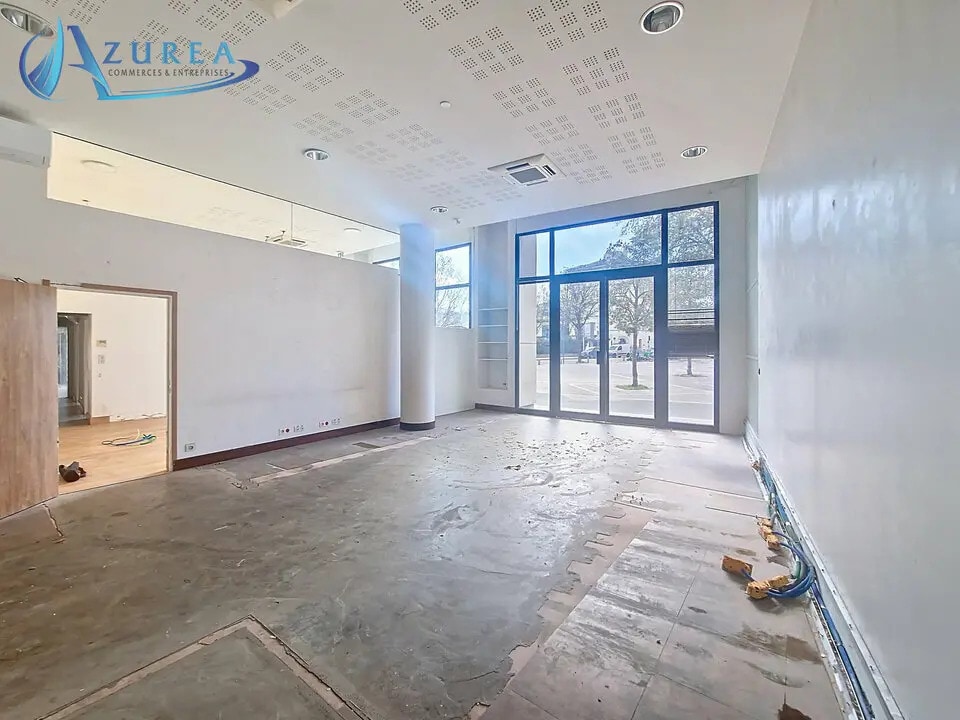 Local commercial dans Nice à louer Photo intérieure– Image 1 sur 9
