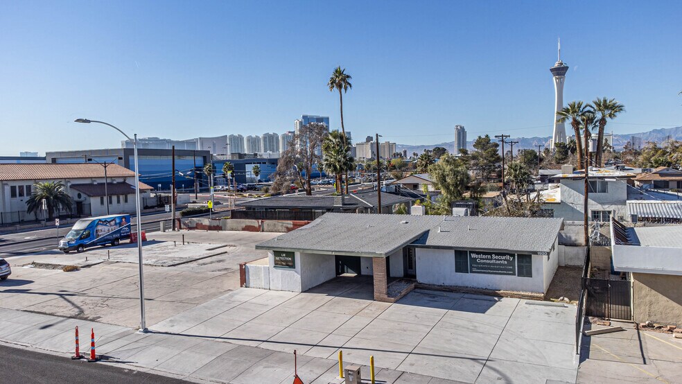 1920 S Maryland Pky, Las Vegas, NV à vendre - Photo de l’immeuble – Image 2 sur 40
