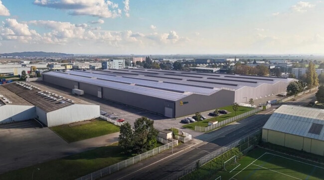 Plus de détails pour 4 Rue Jean Macé, Meyzieu - Industriel/Logistique à louer