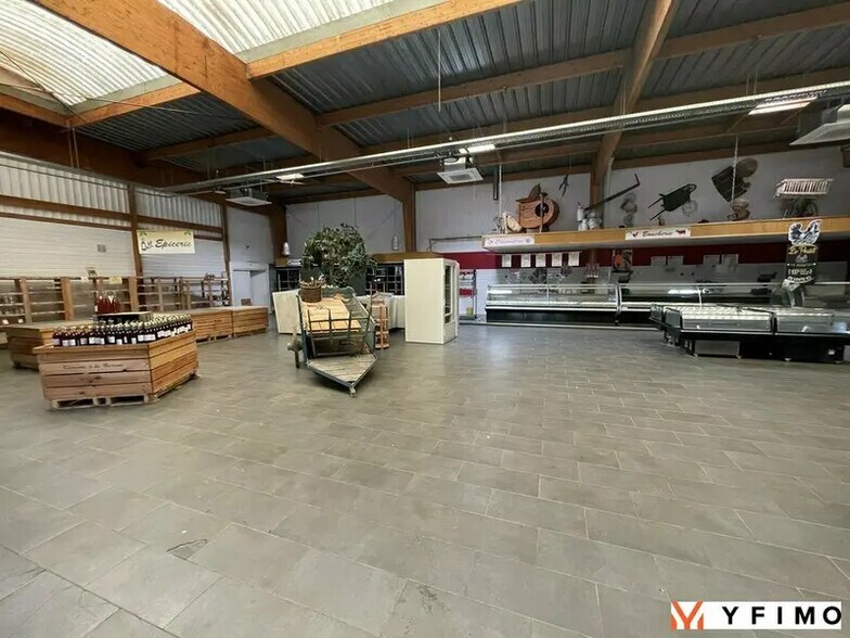 Local d'activités dans Buchelay à vendre - Photo intérieure – Image 3 sur 4