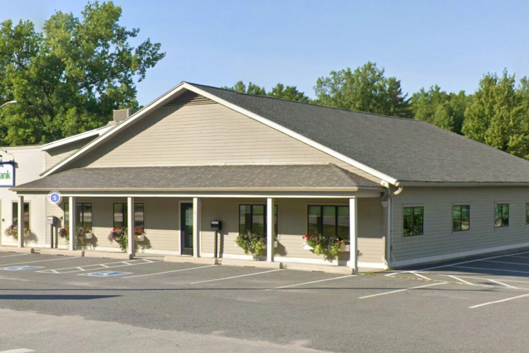 1028 US Route 302, Barre City, VT à louer Photo principale– Image 1 sur 2