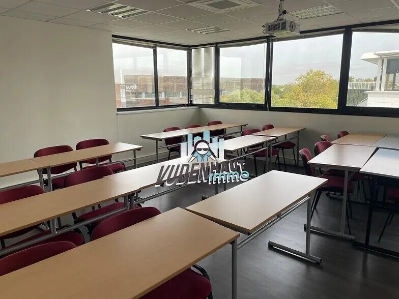 Bureau dans Toulouse à louer - Photo de l’immeuble – Image 2 sur 18