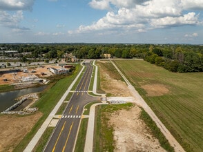 1070 Marinoni Drive, Fayetteville, AR - VUE AÉRIENNE vue de carte - Image1