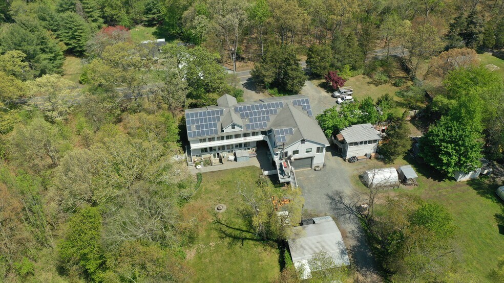 144-146 E Greystone Rd, Old Bridge, NJ à vendre - Photo de l’immeuble – Image 2 sur 30