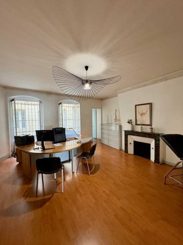 Bureau dans Bordeaux à vendre Photo intérieure– Image 1 sur 12