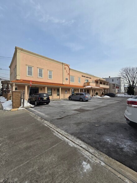 144 Belmont Ave, Belleville, NJ à louer - Photo principale – Image 1 sur 1