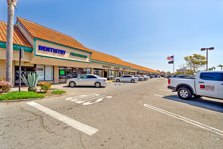 2500-2818 Saviers Rd, Oxnard, CA à louer - Photo de l’immeuble – Image 3 sur 31
