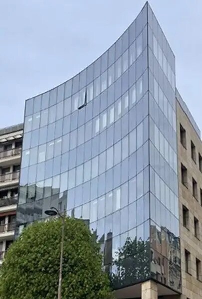 Plus de détails pour Bureau à vendre