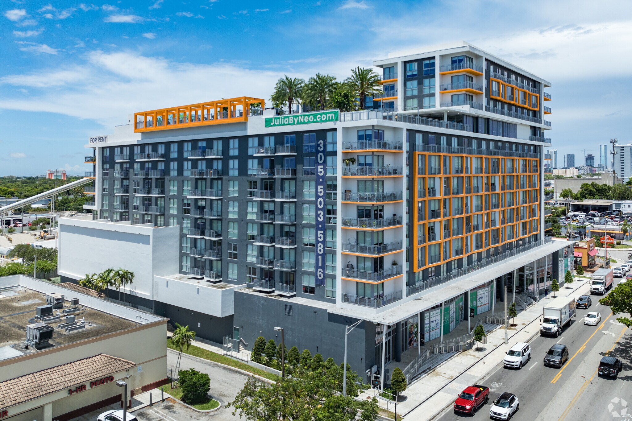 1625 NW 20th St, Miami, FL à louer Photo principale– Image 1 sur 31