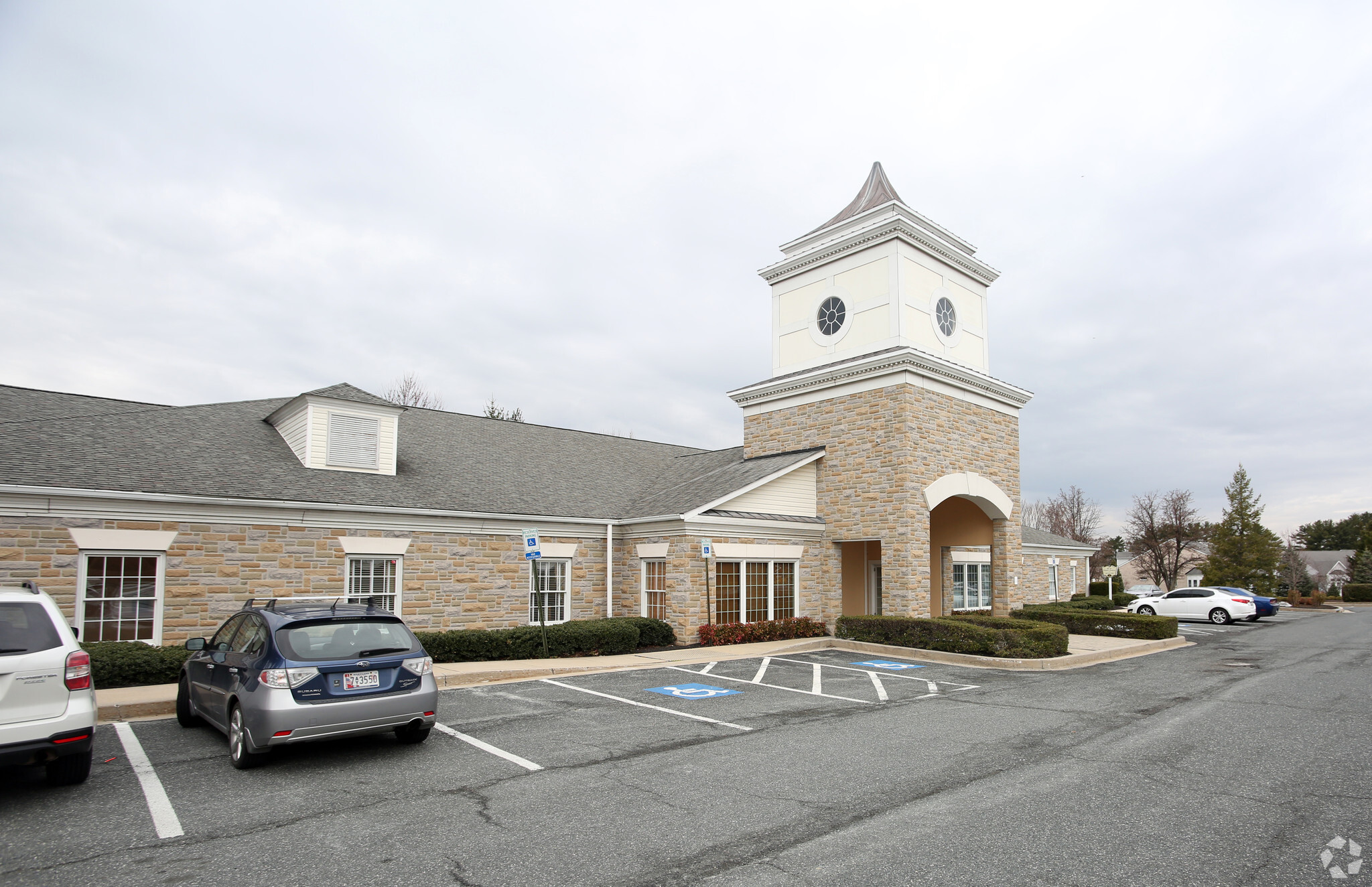 1 Barrington Pl, Bel Air, MD à louer Photo principale– Image 1 sur 7