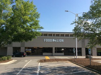 Plus de détails pour 1129 Weaver Dairy Rd, Chapel Hill, NC - Local commercial à louer
