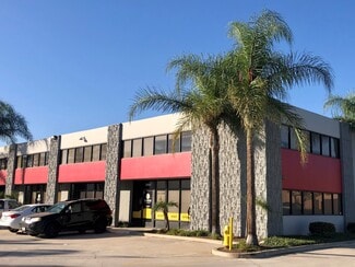 Plus de détails pour 1008-1028 N Tustin Ave, Anaheim, CA - Local d'activités à louer