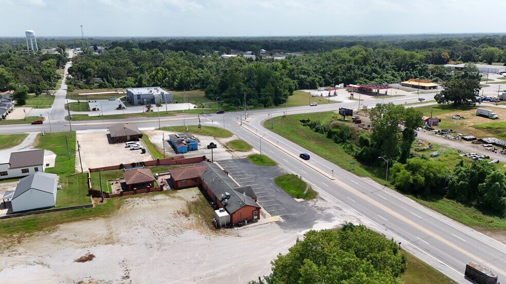 117 Centennial Blvd, Nevada, MO à vendre - Photo de l’immeuble – Image 3 sur 7