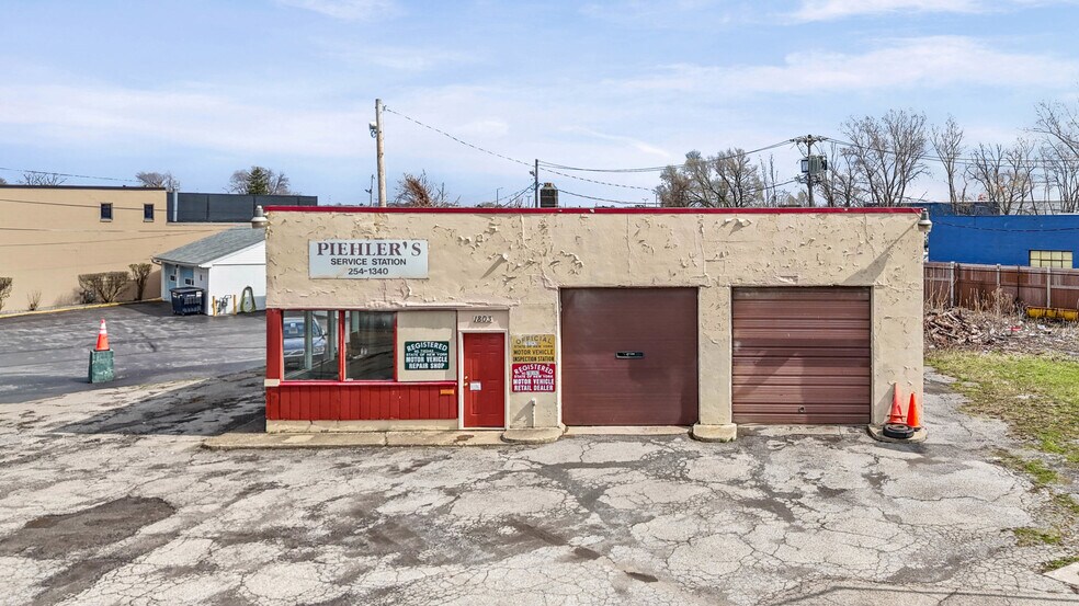 1803 Lyell Ave, Rochester, NY à louer - Photo de l’immeuble – Image 2 sur 8