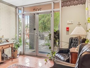 207 Arden Grove St, San Antonio, TX à louer Hall d’entrée– Image 1 sur 14