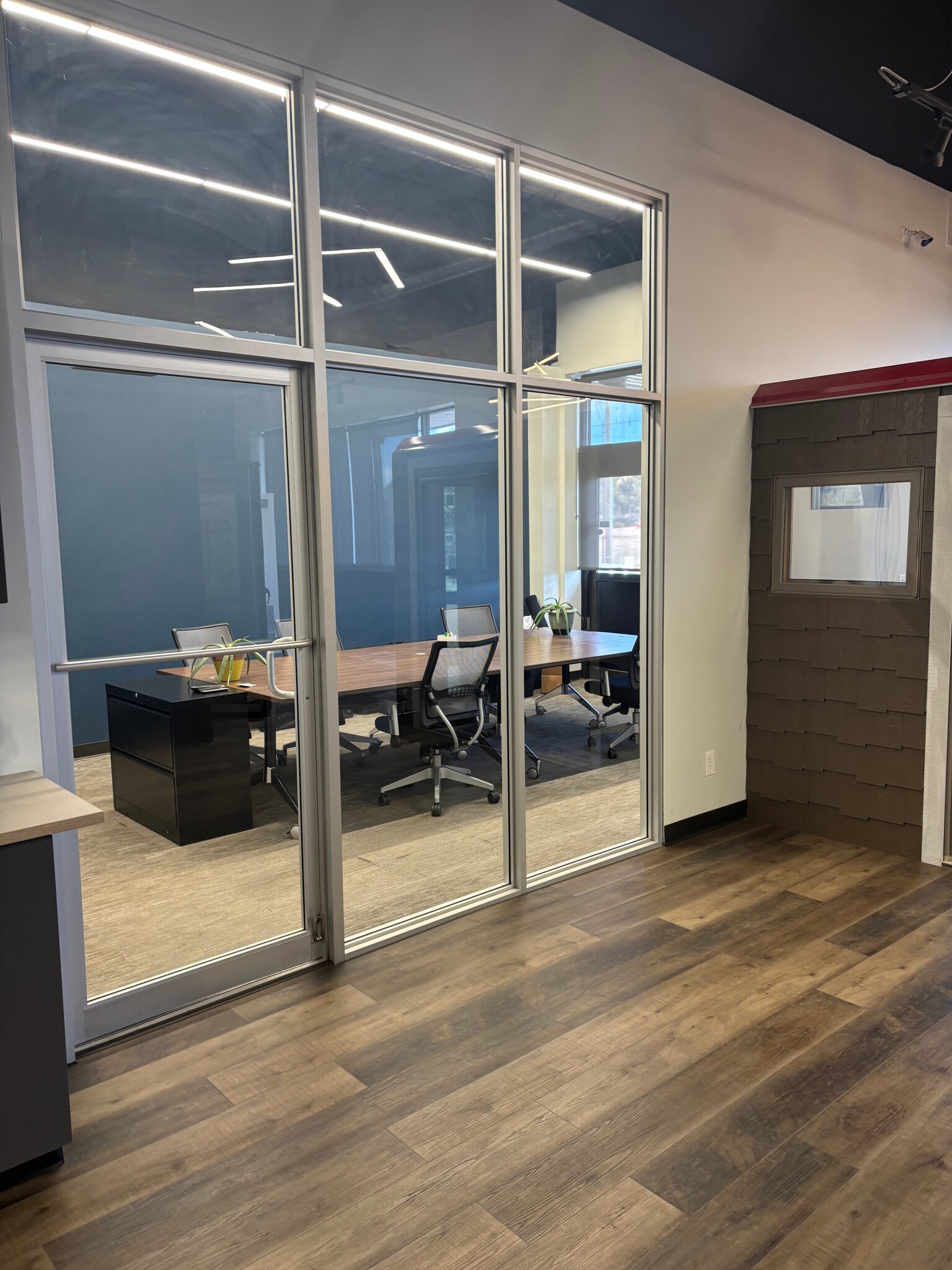 70-88 Talamine Ct, Colorado Springs, CO à louer Photo intérieure– Image 1 sur 6