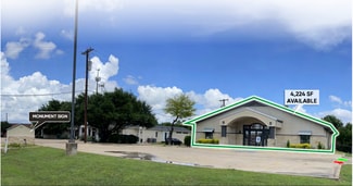 Plus de détails pour 2715 Red Bud Ln, Round Rock, TX - Local commercial à louer